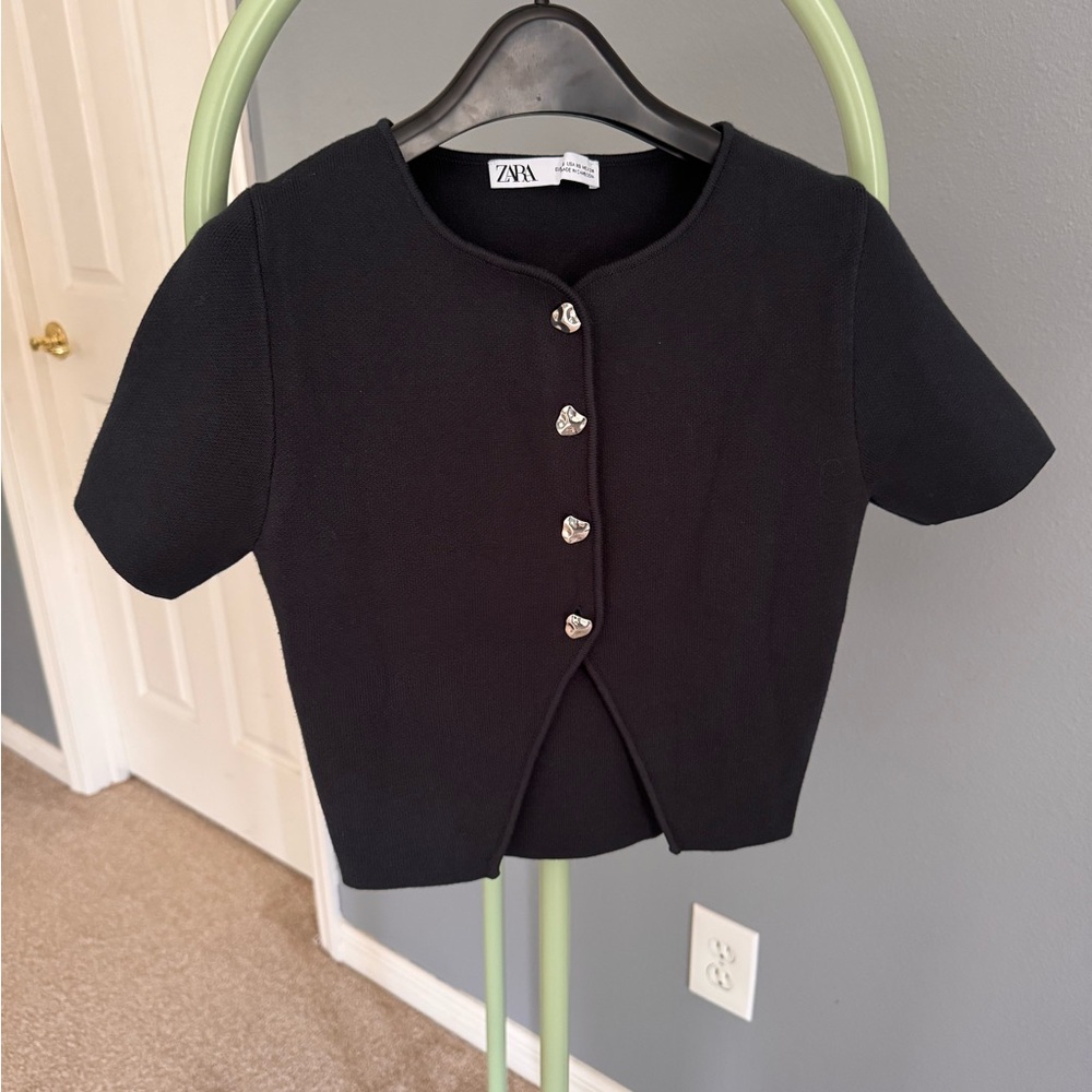 Brand new Zara deep green Button-Up Top